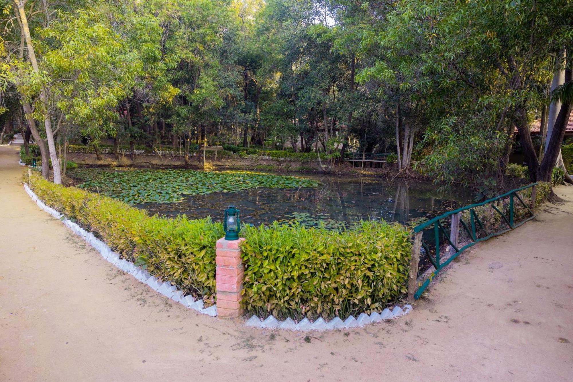 Tiger Trails Resort Tala  Exterior photo